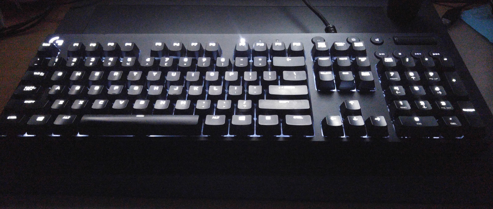 logitech g610 keyboard lights